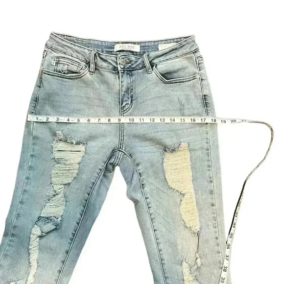 Judy Blue Boyfriend Fit, Light Blue, Size 7/28, Very Stretchy, Great Condition, - Picture 10 of 13